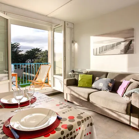 Les Tilleuls-2 By Interhome *